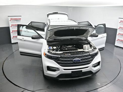 Certified 2024 Ford Explorer XLT w/ Equipment Group 202A AWD/4WD image 38