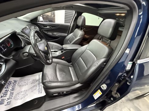 Used 2019 Chevrolet Malibu LT w/ LT Plus Package FWD image 10
