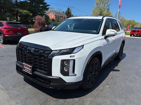 Used 2025 Hyundai Palisade XRT AWD/4WD image 3