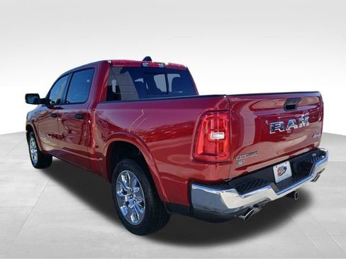 New 2026 RAM 1500 4x4 Crew Cab image 3