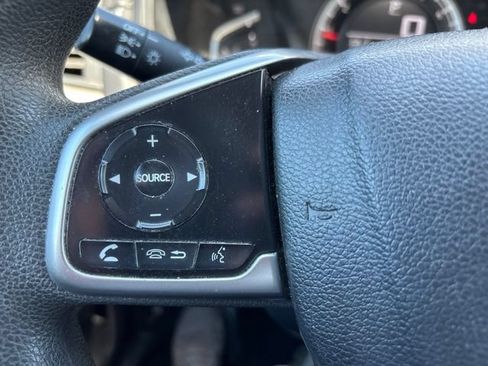 Used 2017 Honda CR-V LX image 12