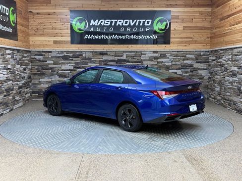 Certified 2023 Hyundai Elantra SEL FWD image 7