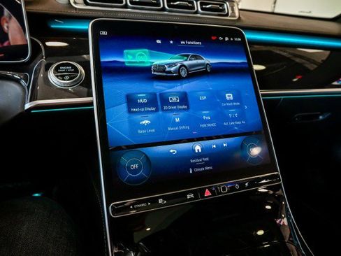 Used 2023 Mercedes-Benz S 580 4MATIC Sedan image 43