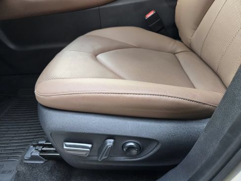 Certified 2026 Toyota Grand Highlander AWD image 18