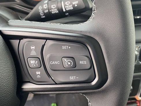 New 2026 Jeep Wrangler Unlimited Rubicon image 18