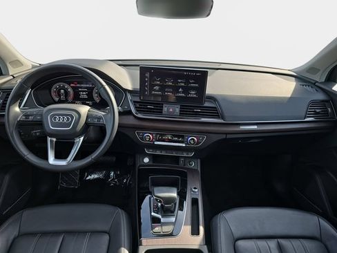 Used 2023 Audi Q5 2.0T Premium Plus w/ Premium Plus Package AWD/4WD image 10