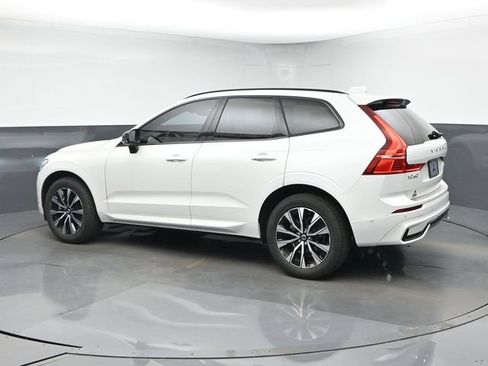 Used 2024 Volvo XC60 B5 Plus w/ Protection Package Premier AWD/4WD image 6