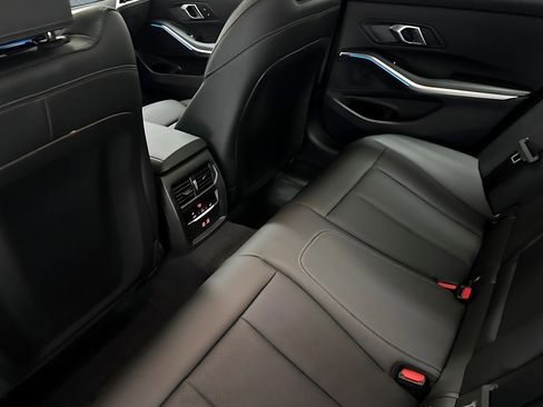 Used 2025 BMW 330i Sedan w/ Convenience Package image 16