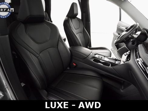 Used 2023 INFINITI QX60 Luxe image 17