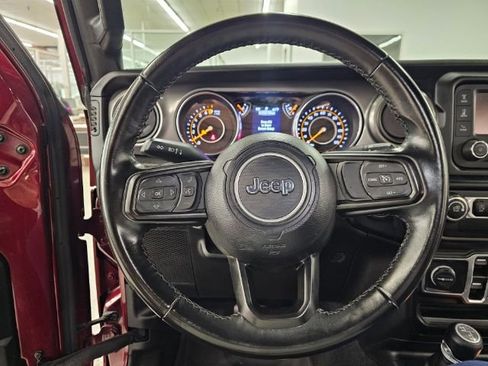 Used 2021 Jeep Gladiator Sport image 10