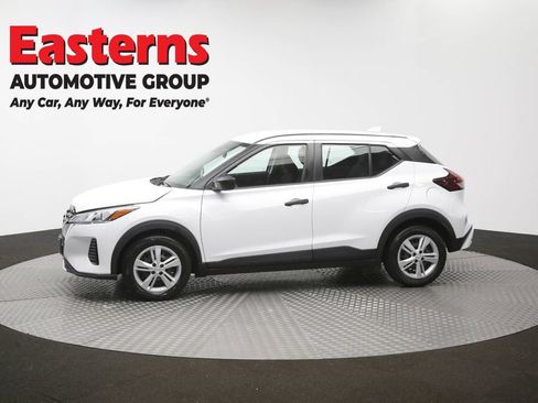 Used 2023 Nissan Kicks S FWD image 61