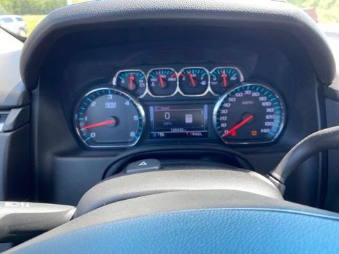 Used 2019 GMC Yukon SLT w/ Premium Edition AWD/4WD image 23