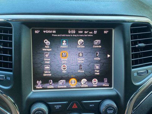 Used 2015 Jeep Grand Cherokee Overland w/ Advanced Technology Group AWD/4WD image 35