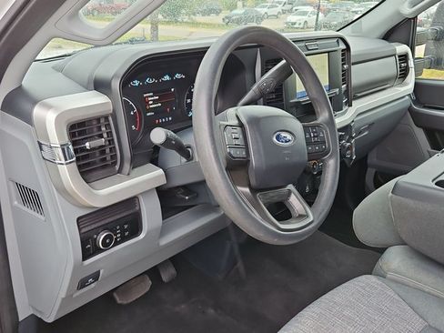 Used 2025 Ford F250 XLT AWD/4WD image 9