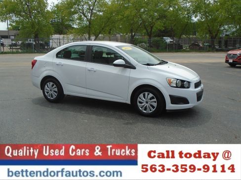 Used 2013 Chevrolet Sonic LS FWD image 4
