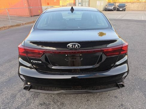Used 2024 Kia Forte LXS FWD image 10