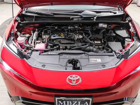 Used 2024 Toyota Prius Prime FWD image 33