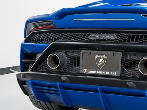 Used 2023 Lamborghini Huracan EVO AWD/4WD image 56