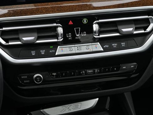 Certified 2023 BMW X3 xDrive30i w/ Convenience Package image 19