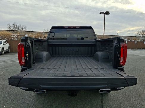 Used 2023 GMC Sierra 1500 AT4 w/ Technology Package image 29
