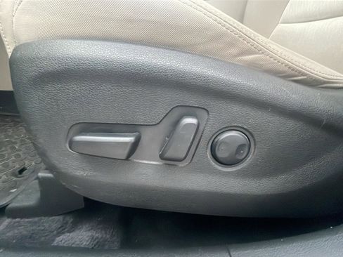 Used 2017 Hyundai Tucson Eco w/ Cargo Package image 14