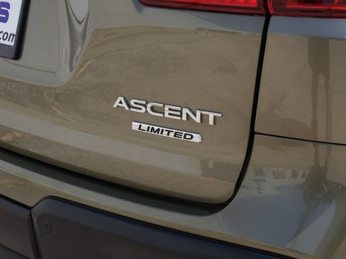 Used 2023 Subaru Ascent Limited w/ Technology Package AWD/4WD image 8