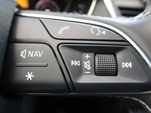 Used 2019 Audi SQ5 Prestige w/ Prestige Package AWD/4WD image 39