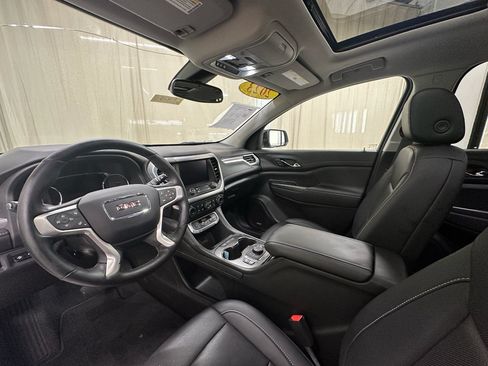 Used 2023 GMC Acadia SLT w/ Elevation Edition AWD/4WD image 29