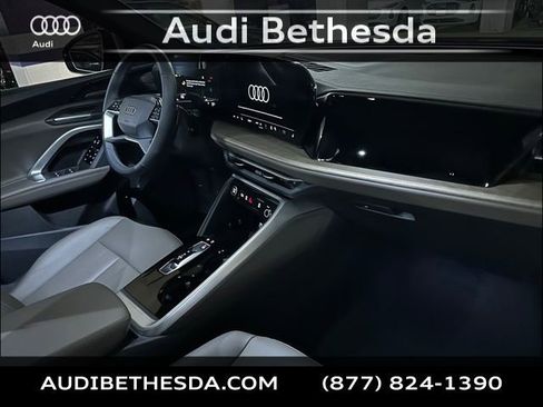 New 2025 Audi Q5 Premium Plus image 10