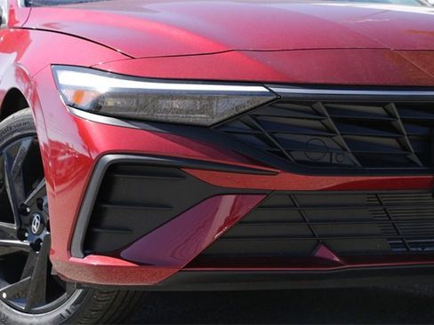 New 2026 Hyundai Elantra Sport image 3