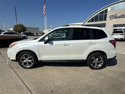Used 2015 Subaru Forester 2.5i Touring w/ Eyesight & Navigation System image 7