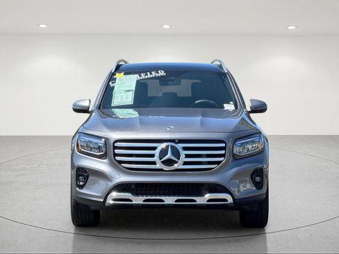 Certified 2026 Mercedes-Benz GLB 250 4MATIC image 8