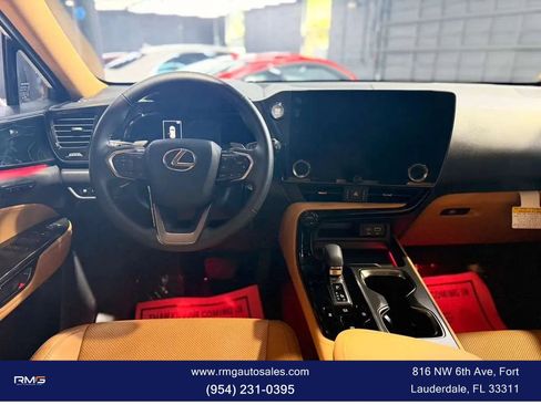 Used 2025 Lexus NX 250 FWD w/ Cold Area Package image 12