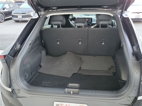 Used 2025 Kia EV6 Light RWD image 16