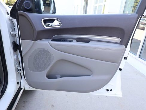 Used 2012 Dodge Durango SXT AWD/4WD image 30