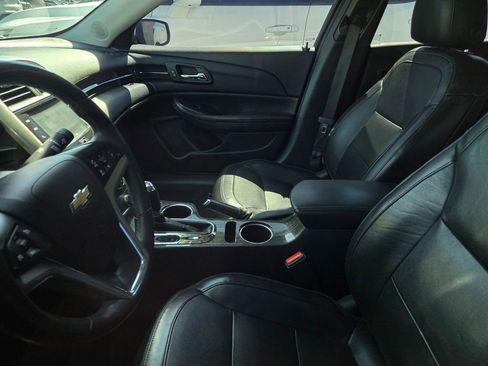 Used 2014 Chevrolet Malibu LT image 3