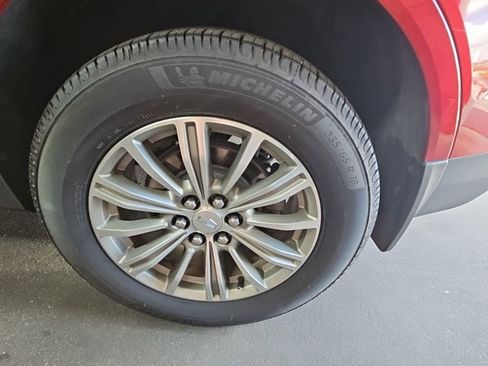 Used 2019 Cadillac XT5 Luxury AWD/4WD image 32
