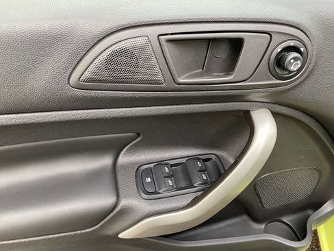 Used 2011 Ford Fiesta SES w/ 301A Rapid Spec Order Code image 26