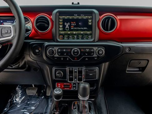 Used 2023 Jeep Gladiator Rubicon w/ LED Lighting Group image 24