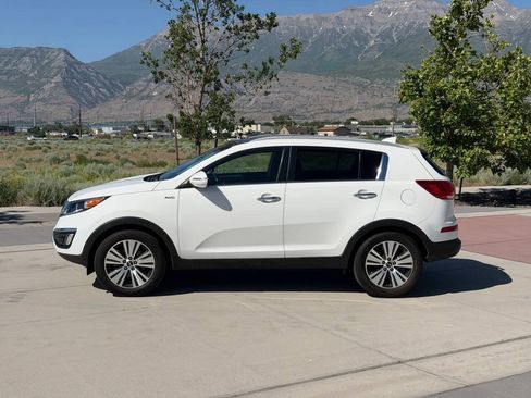 Used 2016 Kia Sportage EX w/ EX Premium Package AWD/4WD image 9
