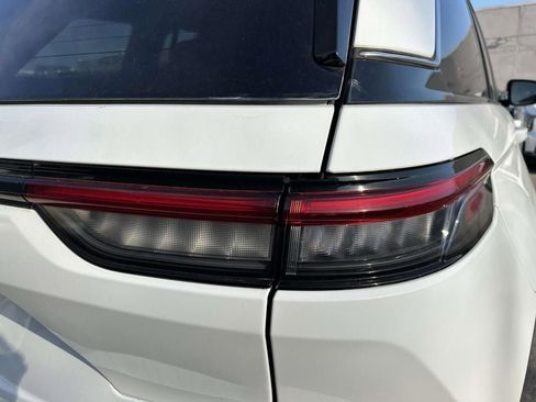 Used 2022 Jeep Grand Cherokee Limited image 11