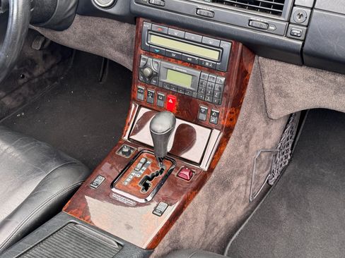 Used 2001 Mercedes-Benz SL 500 image 16