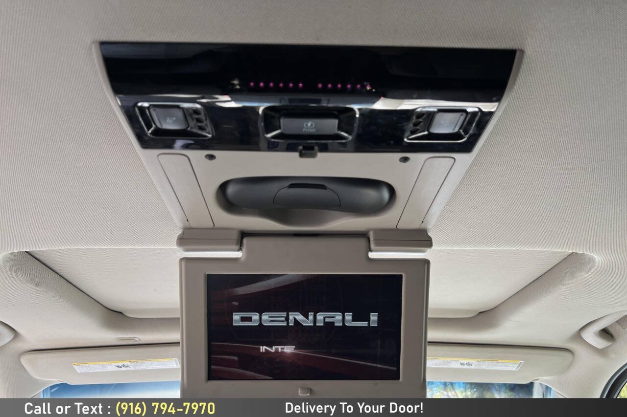 Used 2016 GMC Yukon Denali w/ Open Road Package AWD/4WD image 33