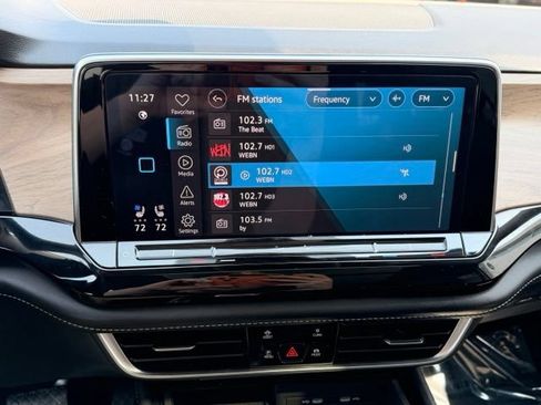 Certified 2024 Volkswagen Atlas SE w/ Panoramic Sunroof Package AWD/4WD image 24