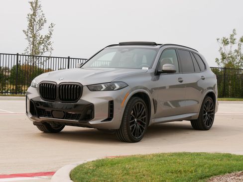 Used 2026 BMW X5 xDrive40i w/ M Sport Package AWD/4WD image 5