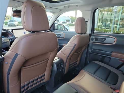 Used 2025 Ford Bronco Sport Outer Banks w/ Outer Banks Tech Package+ image 16