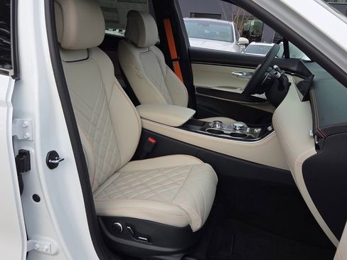 New 2026 Genesis GV70 3.5T Sport Prestige AWD/4WD image 18