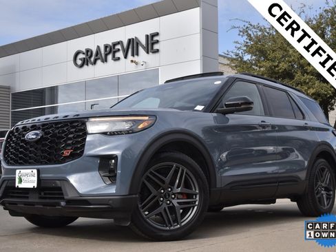 Certified 2025 Ford Explorer ST image 1