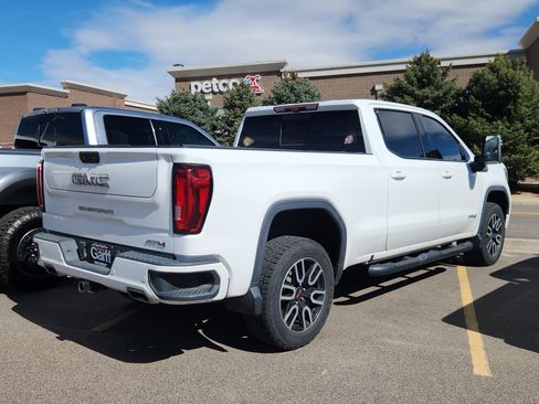 Used 2020 GMC Sierra 1500 AT4 w/ AT4 Premium Package image 5