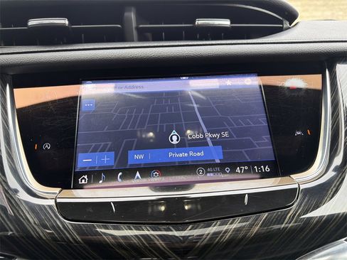 Used 2023 Cadillac XT6 Premium Luxury image 32